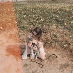 Meet your Posher, Veronica